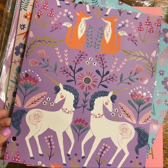 Sketchbook & File Folder Bundle - Picture 14 of 16